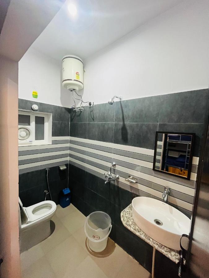 Skyard Premium, Tapovan Rishikesh Bagian luar foto